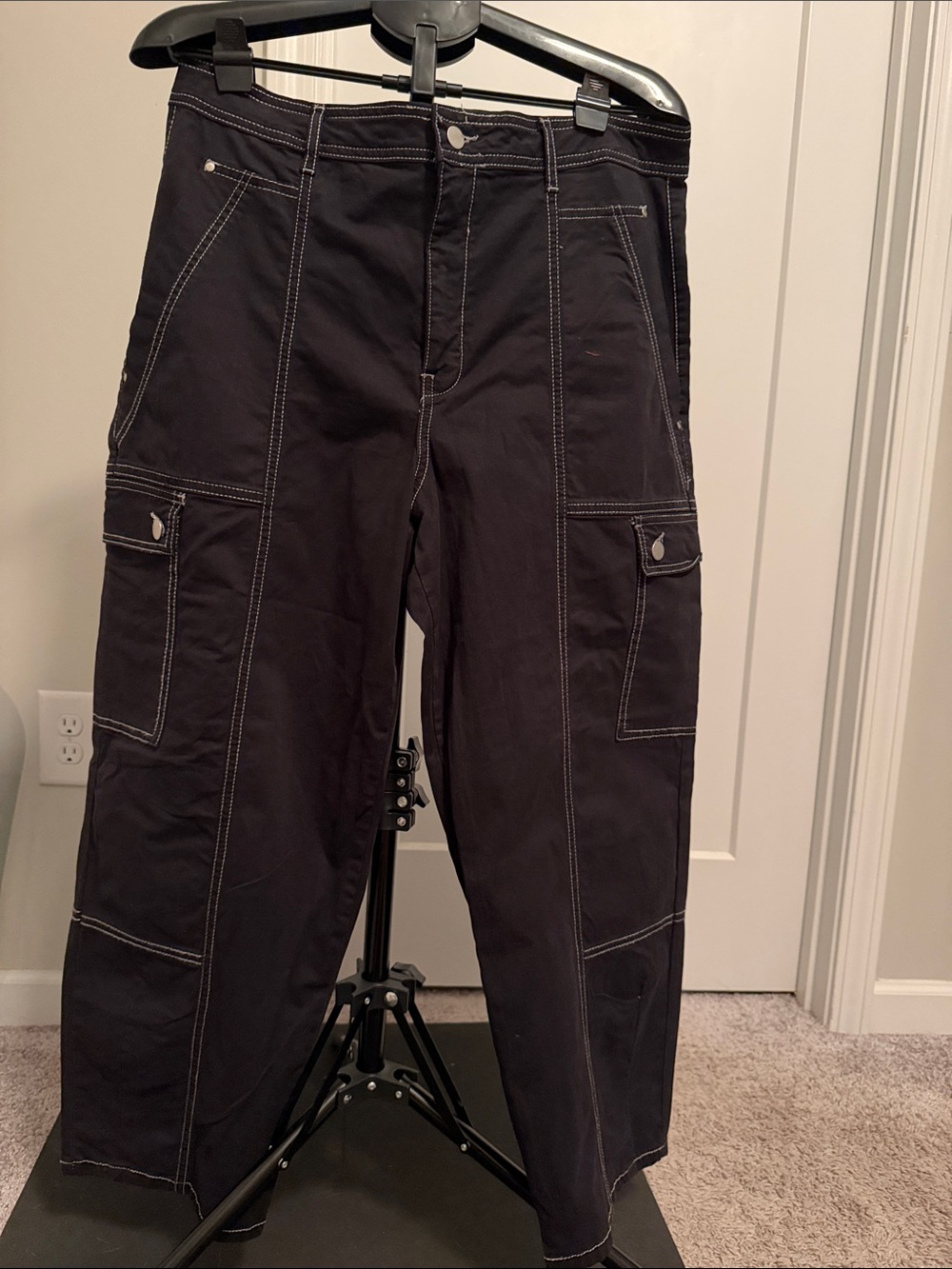 Anthropologie Black Wide-Leg Barrel Cargo Pants with White Topstitch